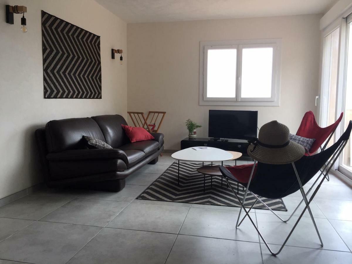 Saberic Apartment Ванс Екстериор снимка
